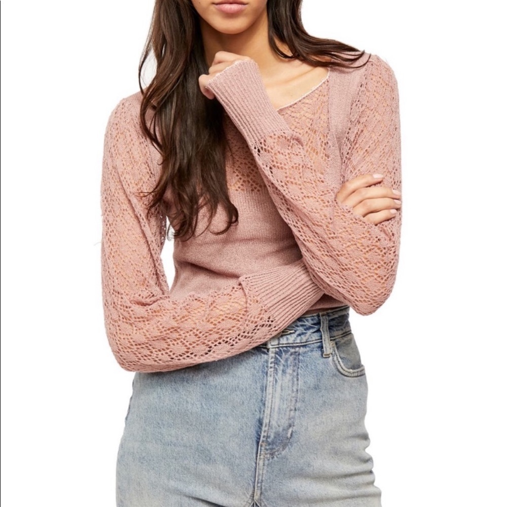 Free people Crocheted sweater and dusty rose NWT